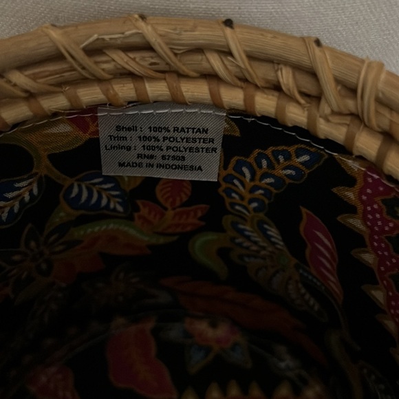 NWOT Rattan cylinder purse! 🌲 Boho bucket bag! - Picture 7 of 7